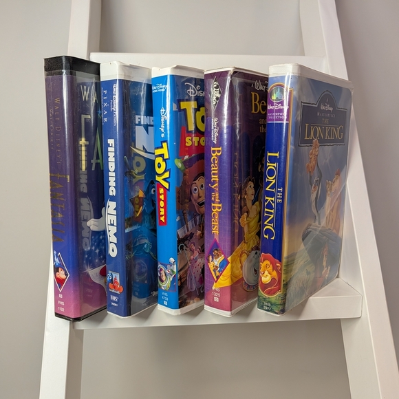 🖤 Disney VHS Collection Black Diamond - Picture 1 of 4